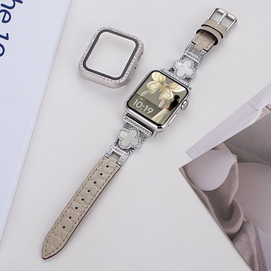 Narrow Leather Belt with White Shell and Four - Leaf Clover Motif