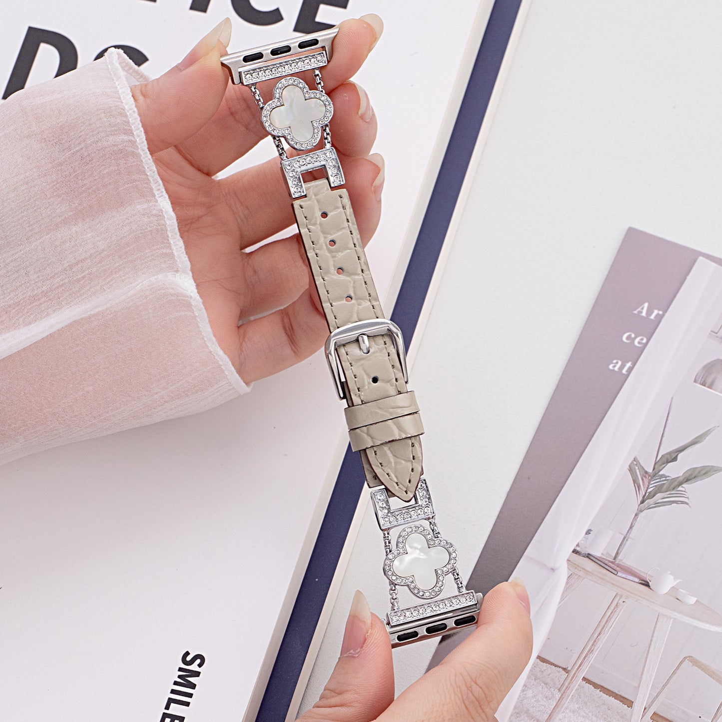 Narrow Leather Belt with White Shell and Four - Leaf Clover Motif