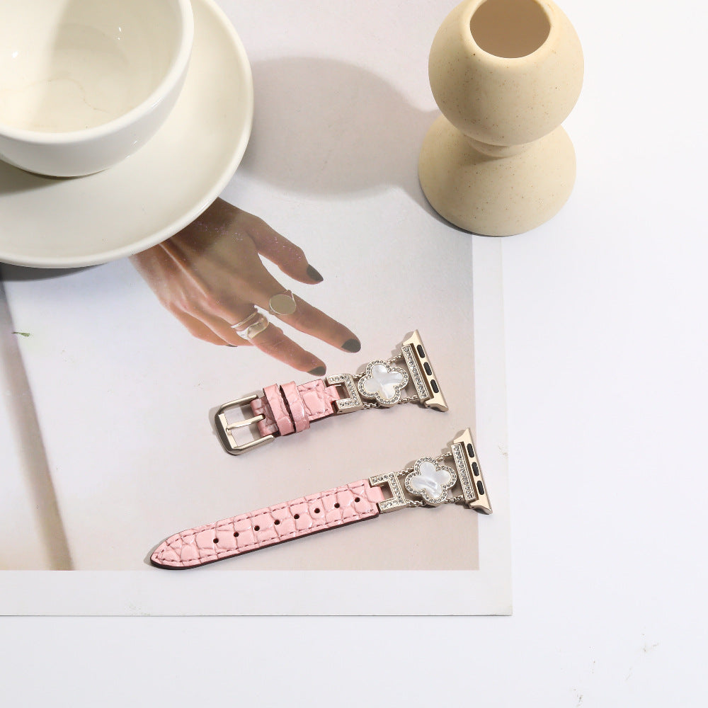 Narrow Leather Belt with White Shell and Four - Leaf Clover Motif